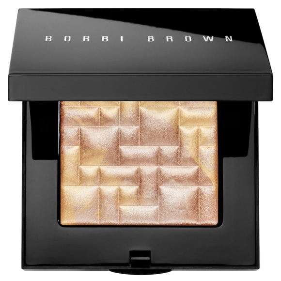 Bobbi Brown Other - Bobbi Brown Highlighting Powder